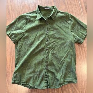 Men’s Green Button-Up Shirt